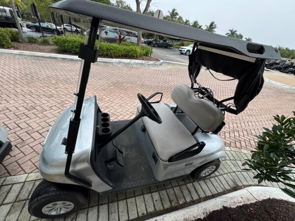 EZGO Electric Golf Car Rental | 2-Passenger Compact Model in Florida - Image 4
