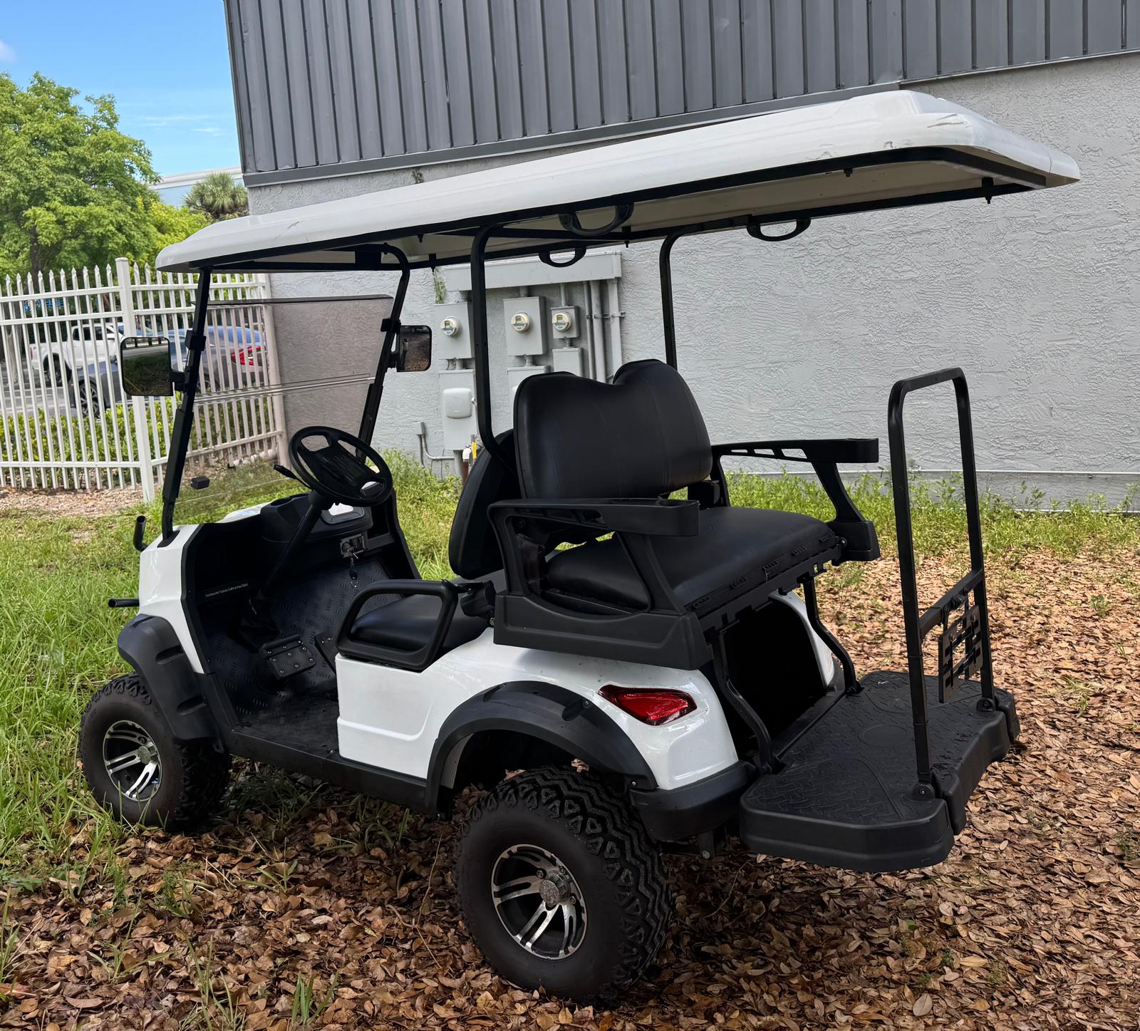 Exclusive Phoenix Electric Golf Car 4 Passenger Rental Florida